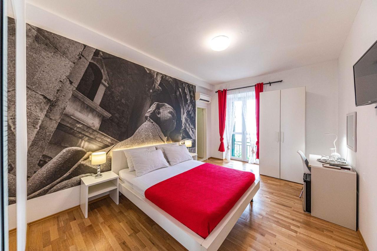 Cankareva City Rooms Split Exterior photo