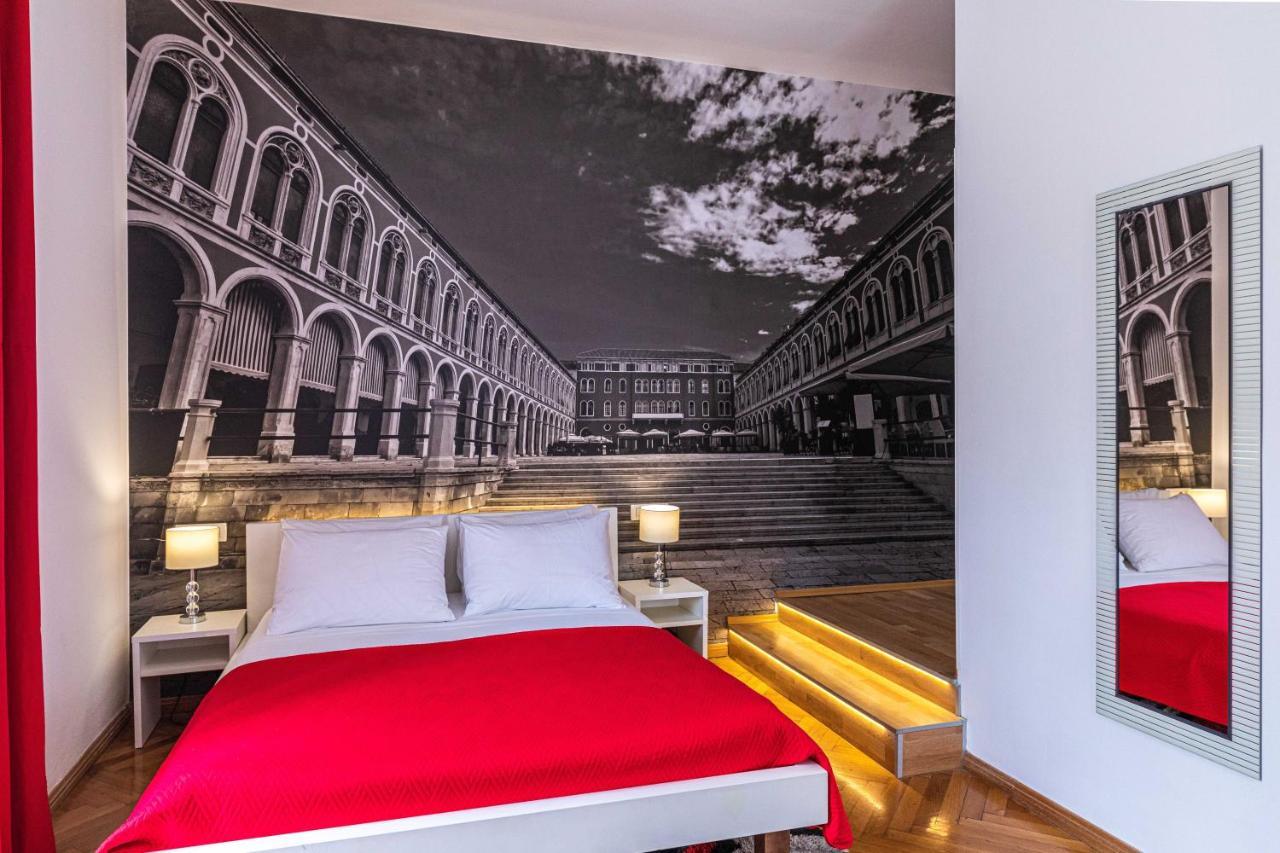 Cankareva City Rooms Split Exterior photo