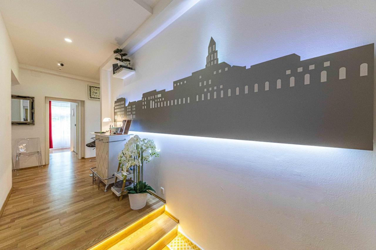 Cankareva City Rooms Split Exterior photo