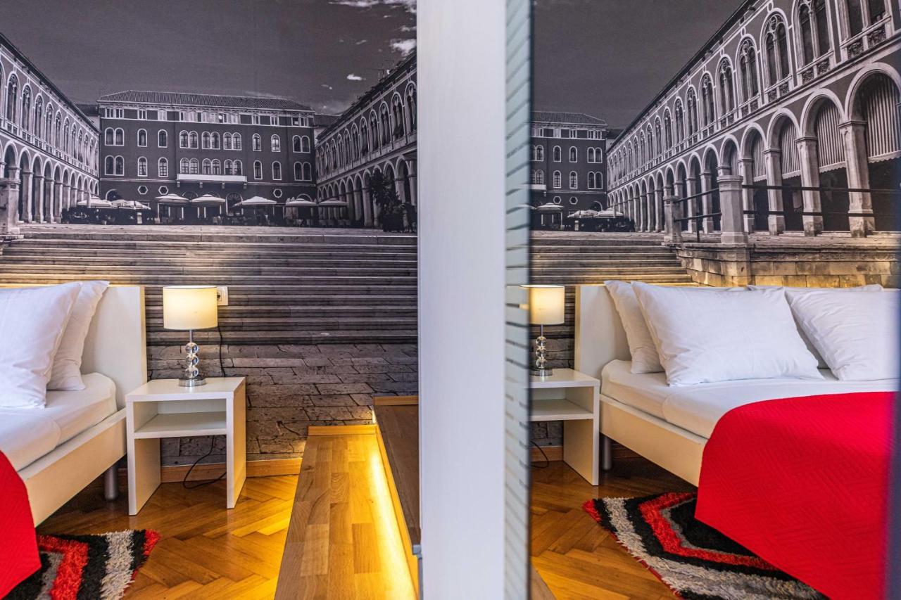 Cankareva City Rooms Split Exterior photo